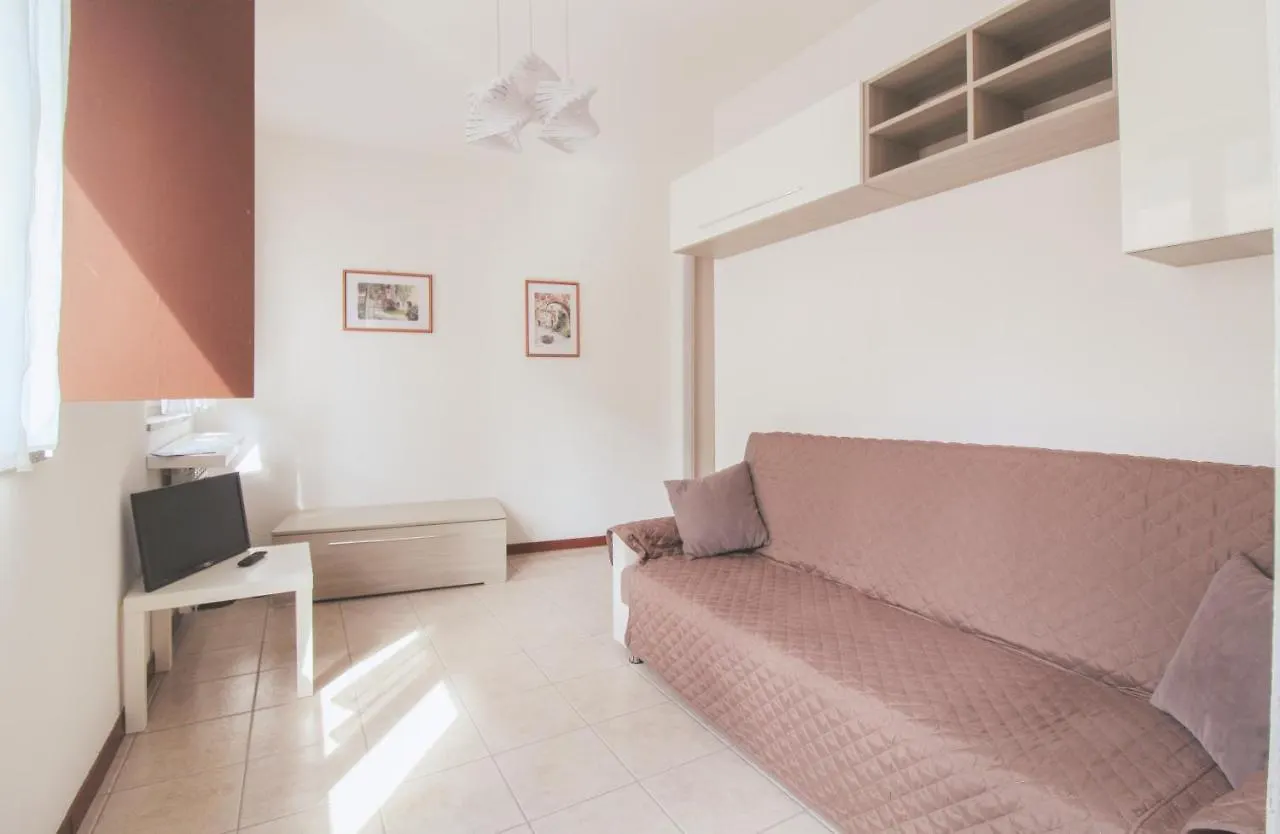 Apartament Mimosa 24 Acquaseria